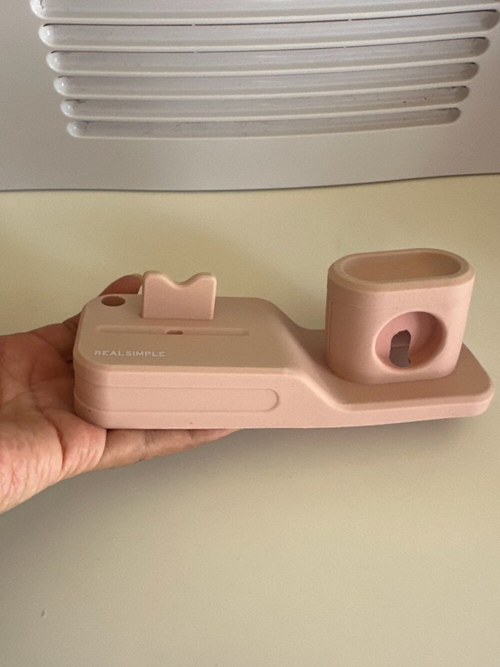 Real Simple 3-in-1 Silicone Charging Station – Pink